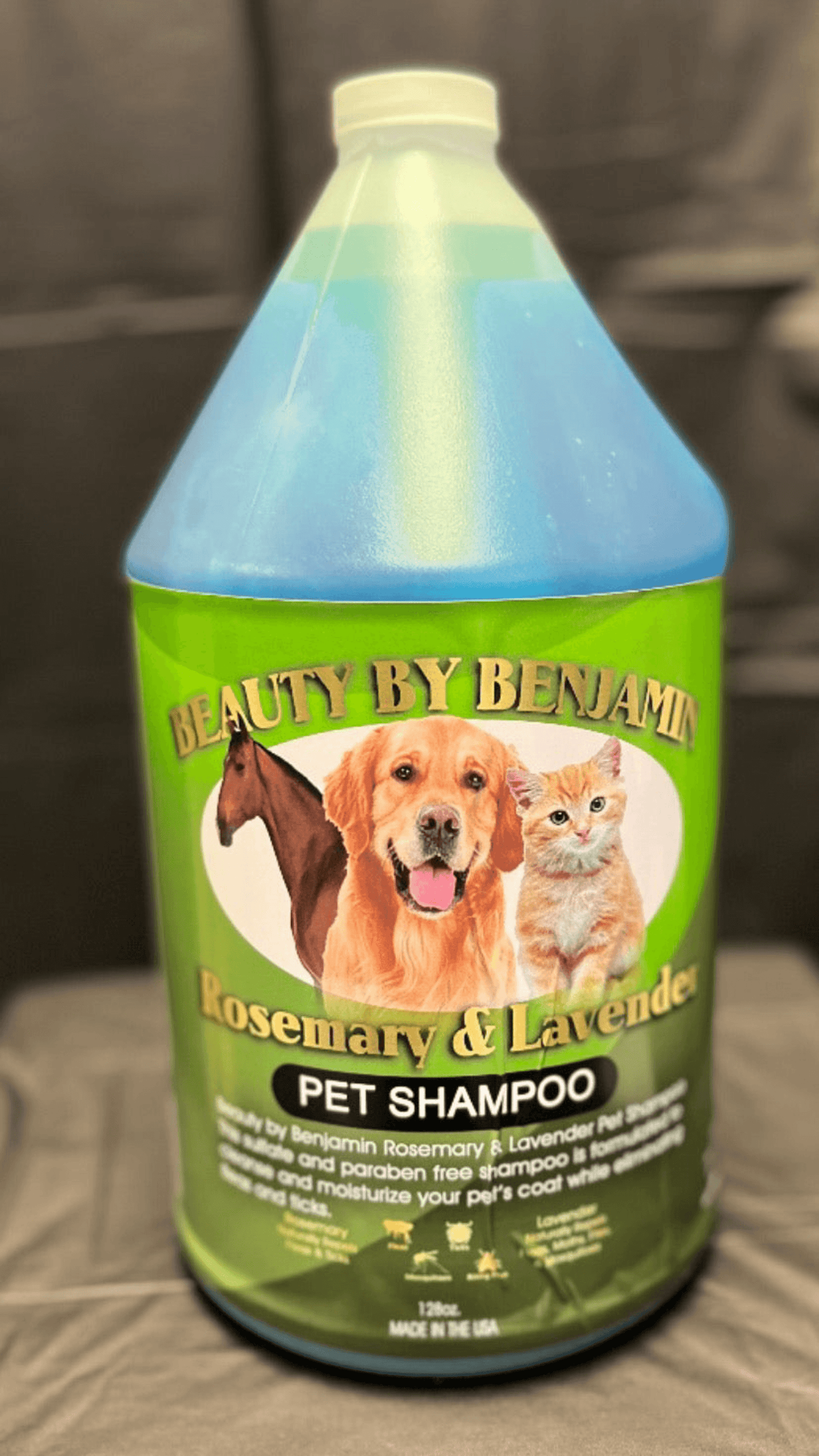 Rosemary and Lavender Pest-Repelling Pet Shampoo-4